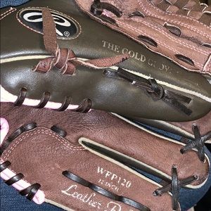 BROWN AND PINK💞 RAWLINGS SOFTBALL🥎 GLOVE